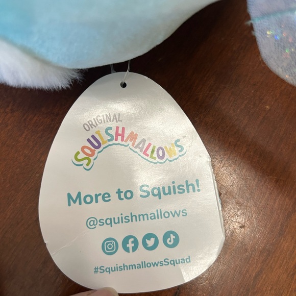 NWT reversible, FLIP A MALLOW  2 in1  squishmallow plush toy - Picture 8 of 9